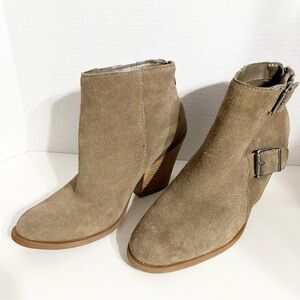 Lucky Brand Suede Leather Ankle Booties Two Strap Detail Buckles Almond Toe Heel